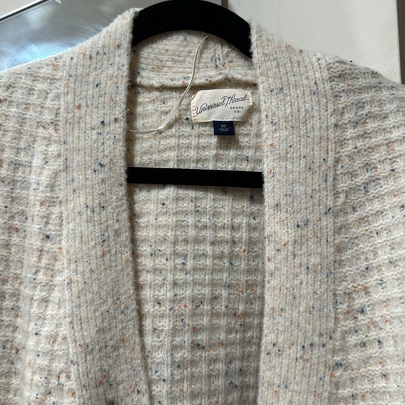 COMFY CROPPED SWEATER - Picture 2 of 4